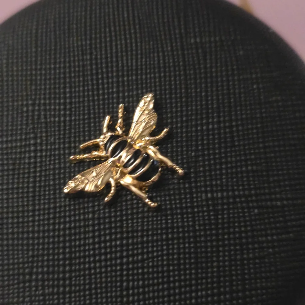 Beautiful Bee Compact Mirror NEW